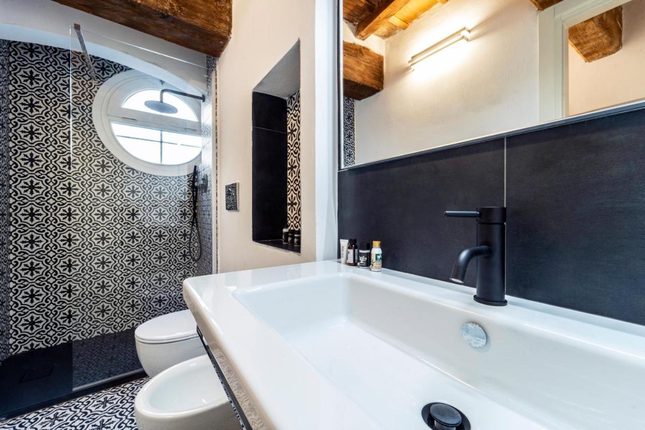 Palazzovilla Historic Building Luxury Suite Florence Extérieur photo