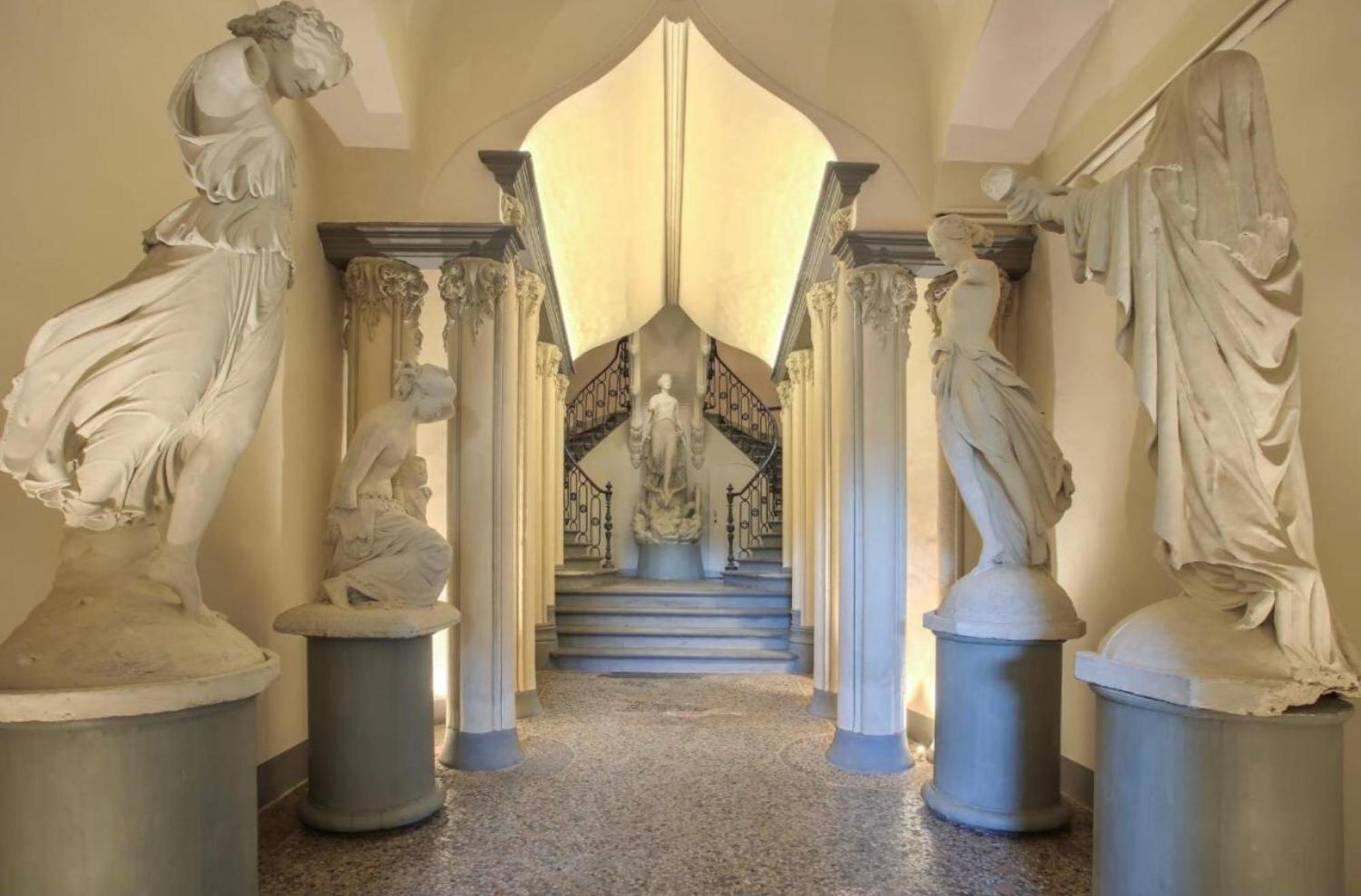 Palazzovilla Historic Building Luxury Suite Florence Extérieur photo